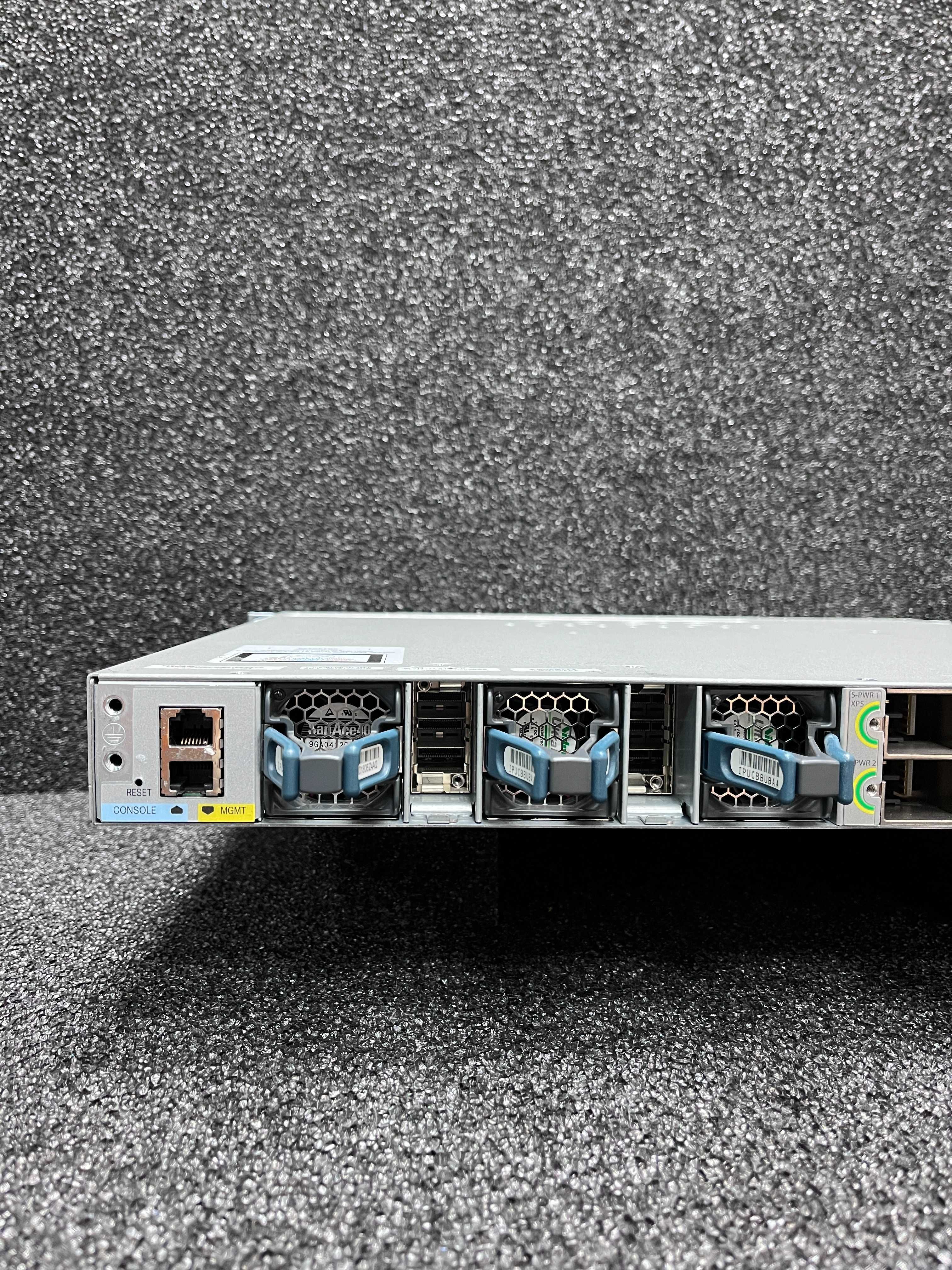 Гігабітний комутатор Cisco WS-C3850-48P-E - Юнісфера