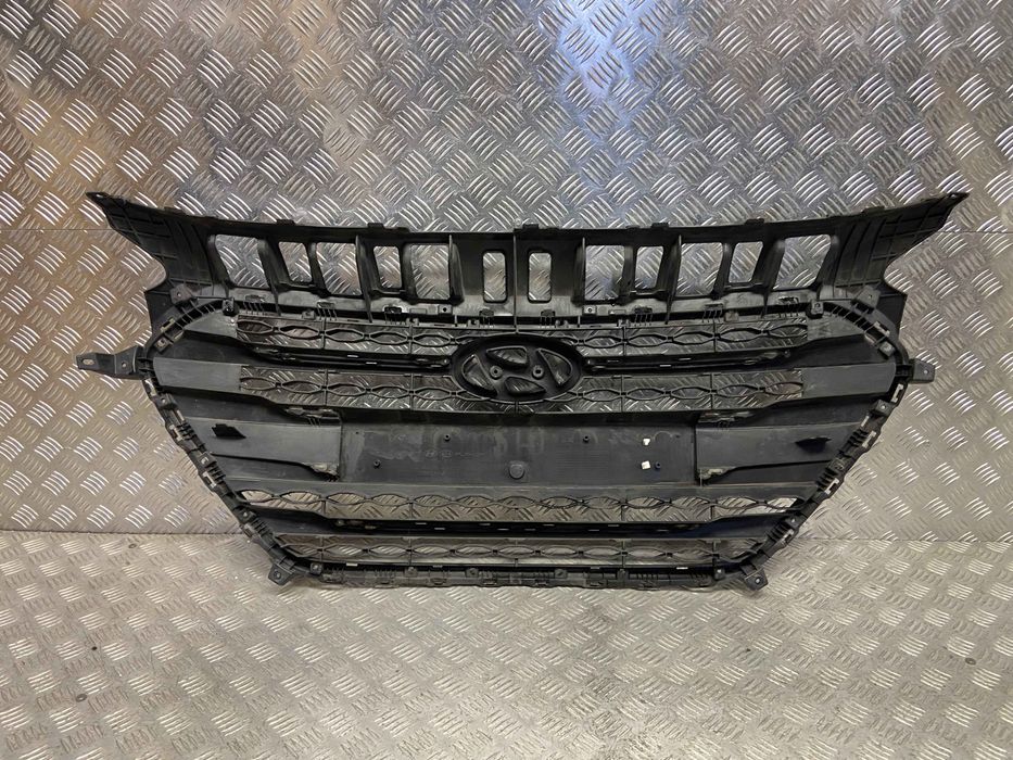 Hyundai i30 ii lift grill atrapa