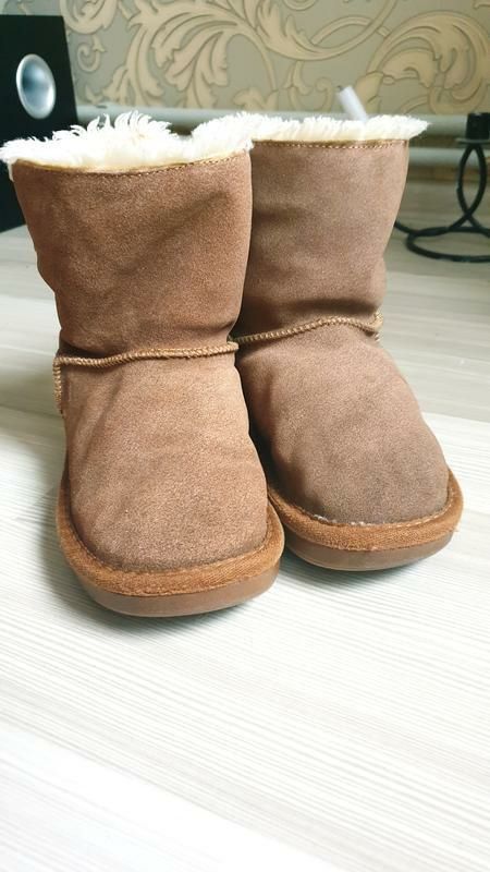 Ugg натуральные угги фирменные на девочку 31 размер