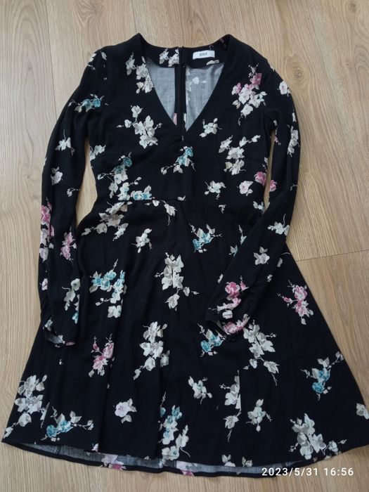 Продам плаття з принтом