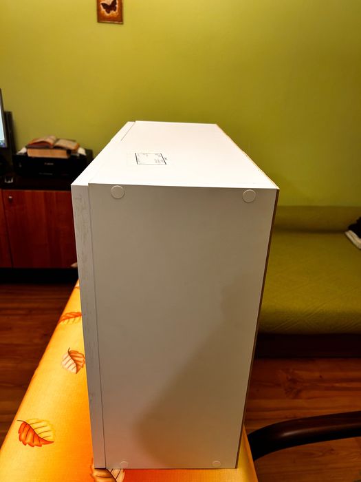 Apteczka domowa szafka