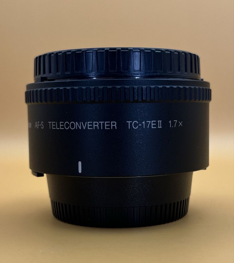Nikon AF-S TC-17E II 1.7x teleconversor