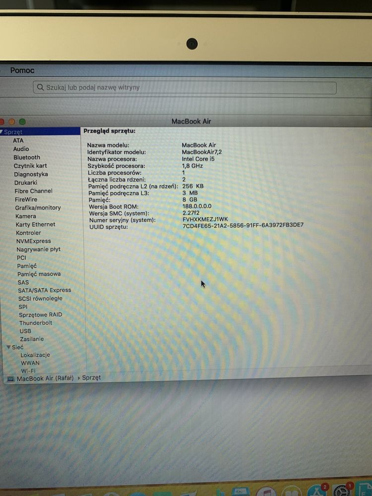 MacBook Air jak nowy, używany pół roku.