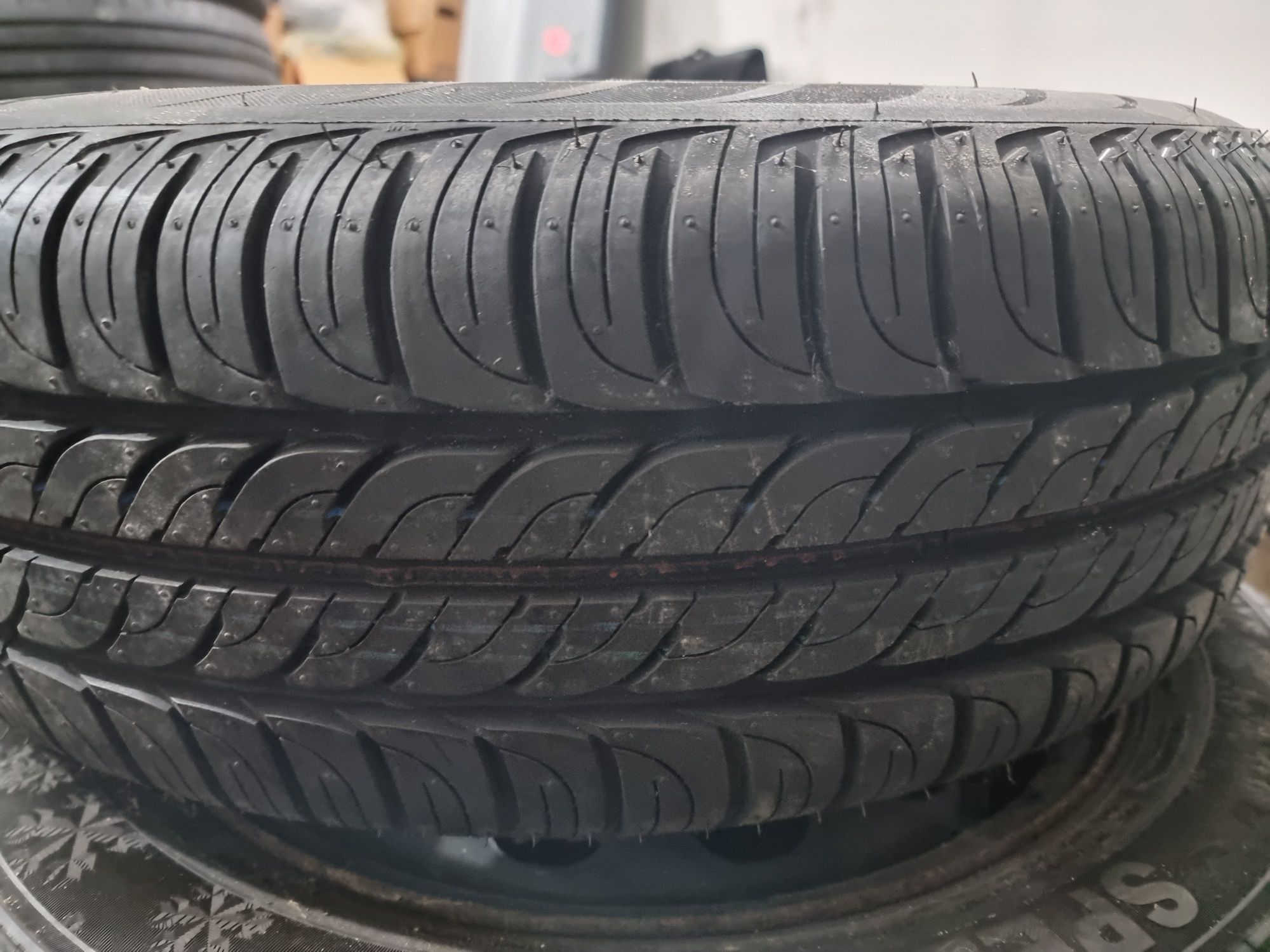 Запаска літо 195/65 R 15 4х100 ЕТ45 2011