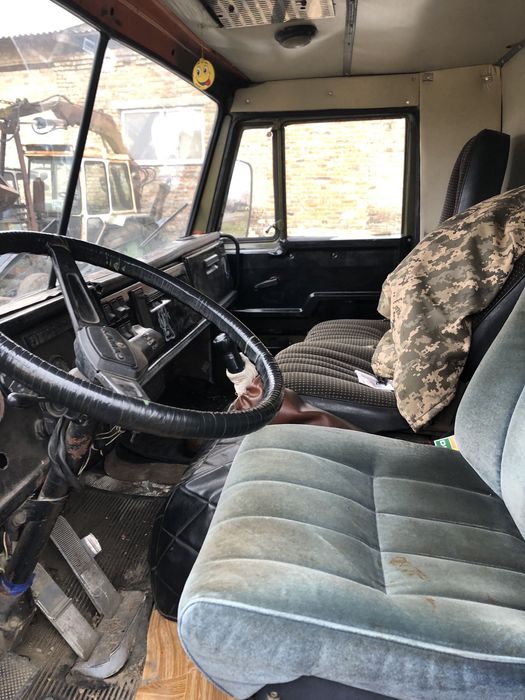 Продам КАМАЗ ……………………………….