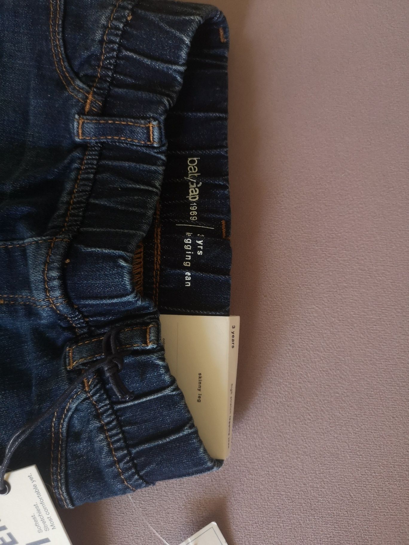 Spodnie jeansowe babyGap, 98-104 cm, dziew. 3 lata, nowe