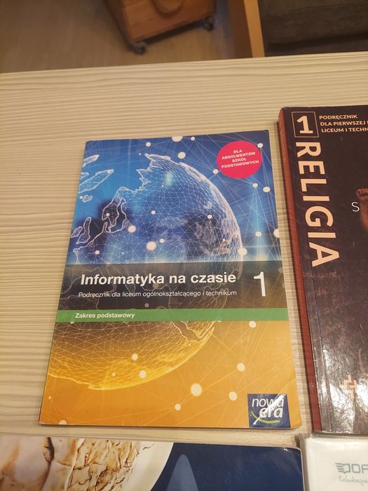 Podręczniki klasa 1 liceum