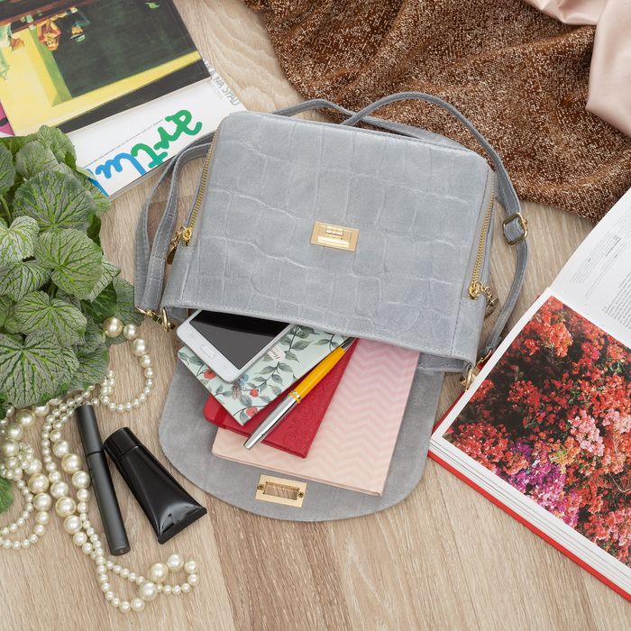 VERA PELLE torebka skórzana listonoszka kroko z paskiem V532 j.szara