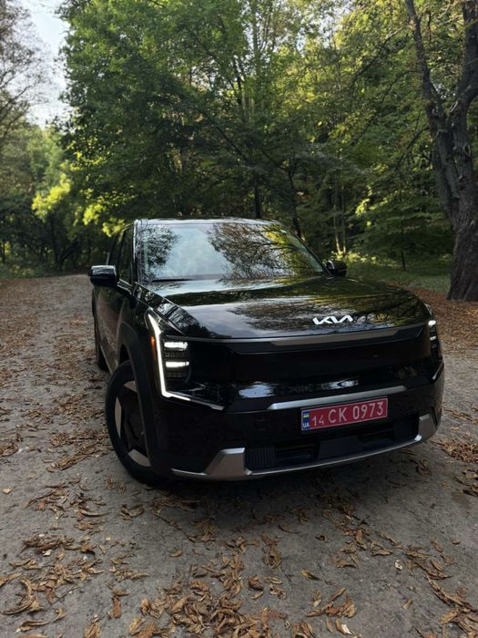 Kia EV9 електромобіль