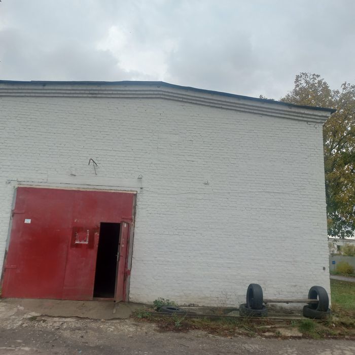 В оренду склад з офісом