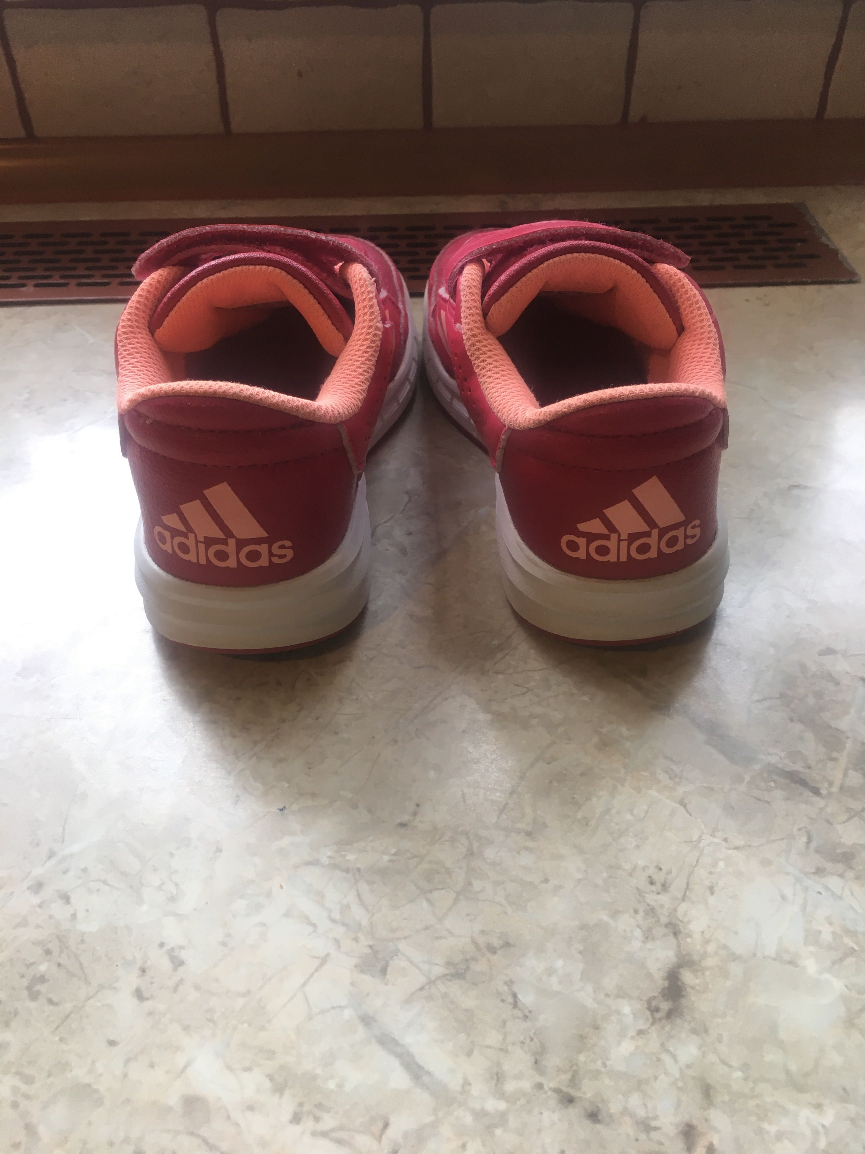 Buty Adidas dla dziewczynki rozmiar 29