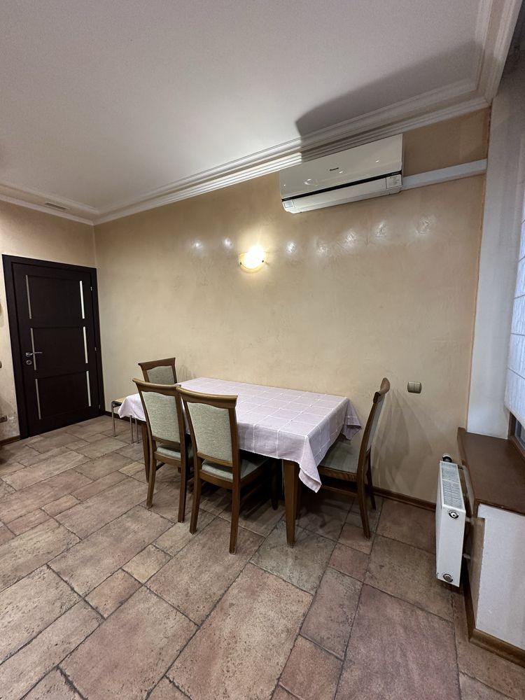 Продам 2-к ул.Жилянская Паньковская Саксаганского