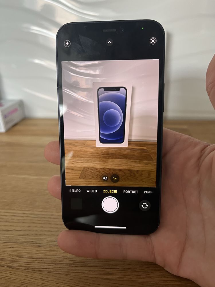 iphone 12 mini-stan dobry