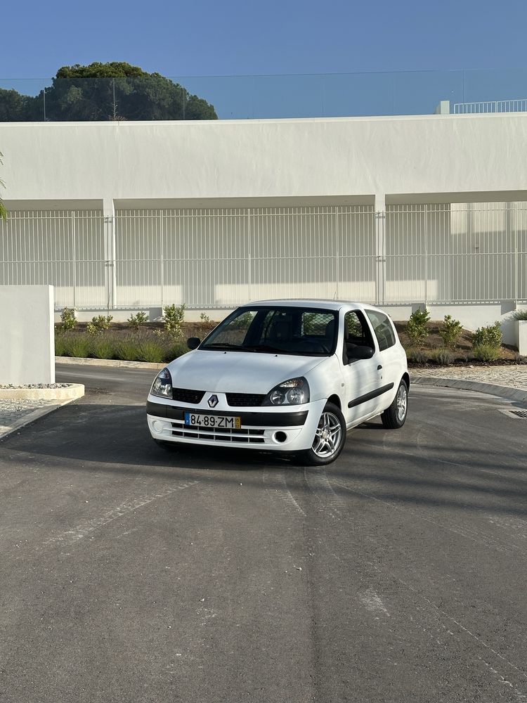 Vendo Renault Clio 1.5 DCI 2005