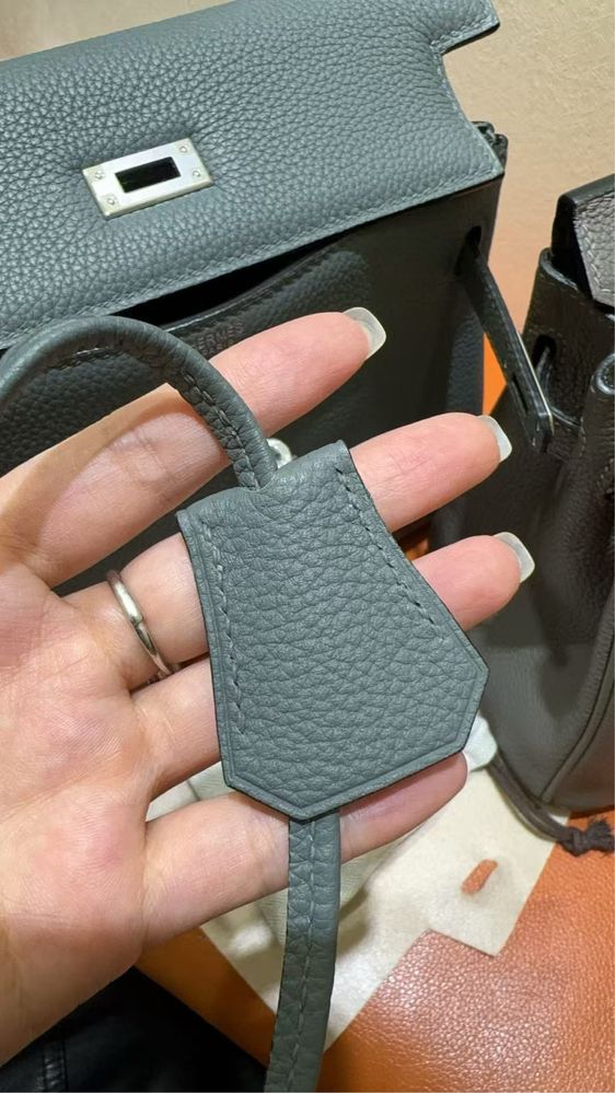 Hermes Kelly 25 Togo в наличии