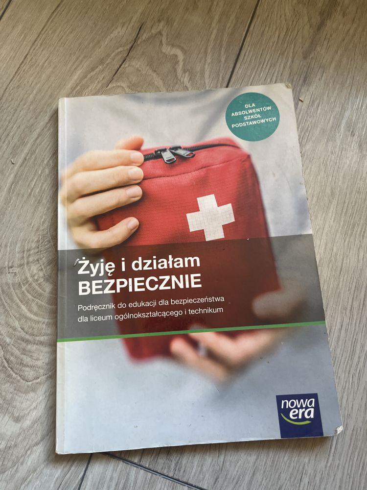 Zyje i dzialam bezpiecznie EDB Nowa era zakres podstawowy klasa 1