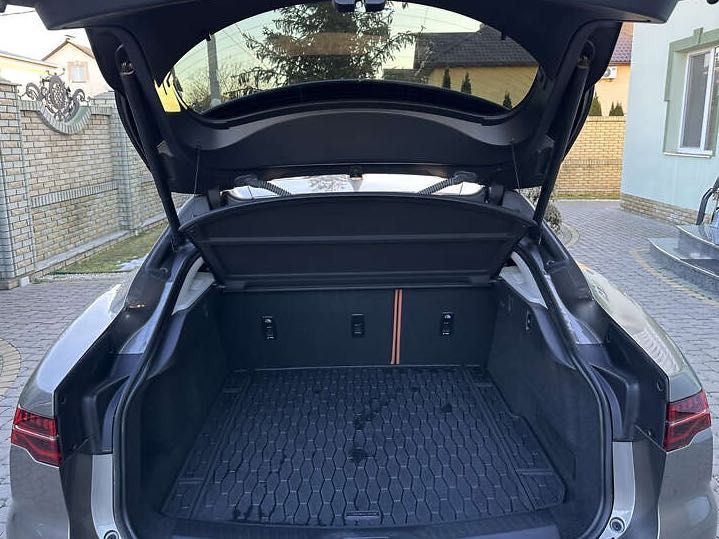 Jaguar I-Pace 2019