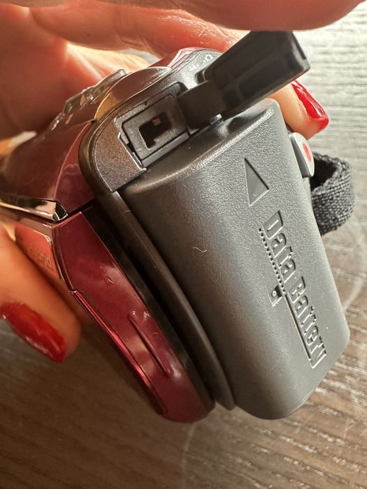 Câmara de filmar JVC GZ-MG330RE + Acessórios