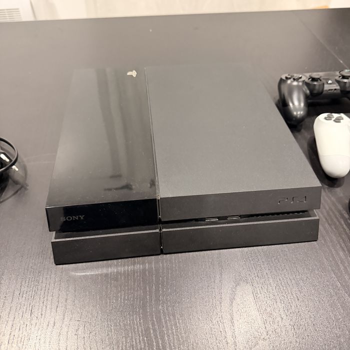 Ps4 | 10.01 | 500gb | 4 comandos 100€