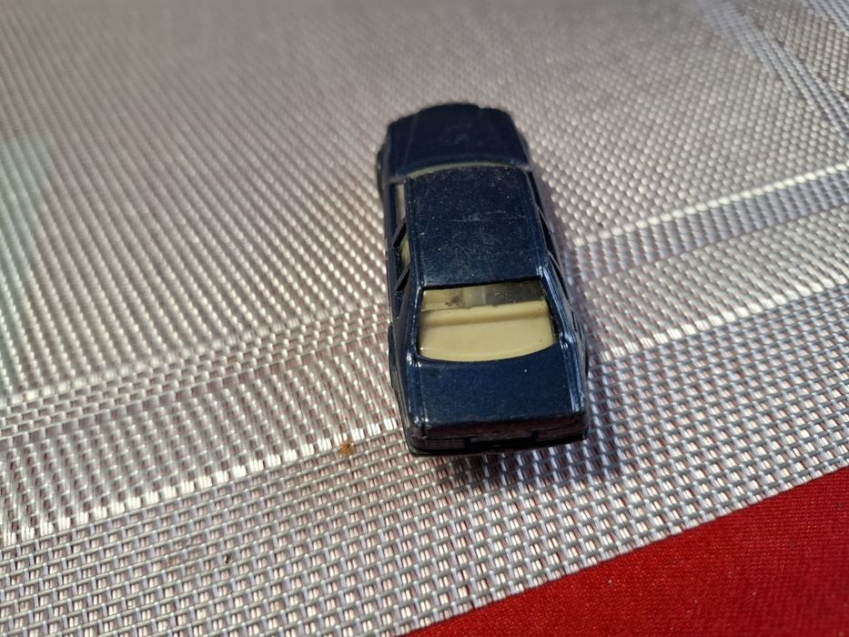 MC Toy Mercedes benz 260 sel model samochodu