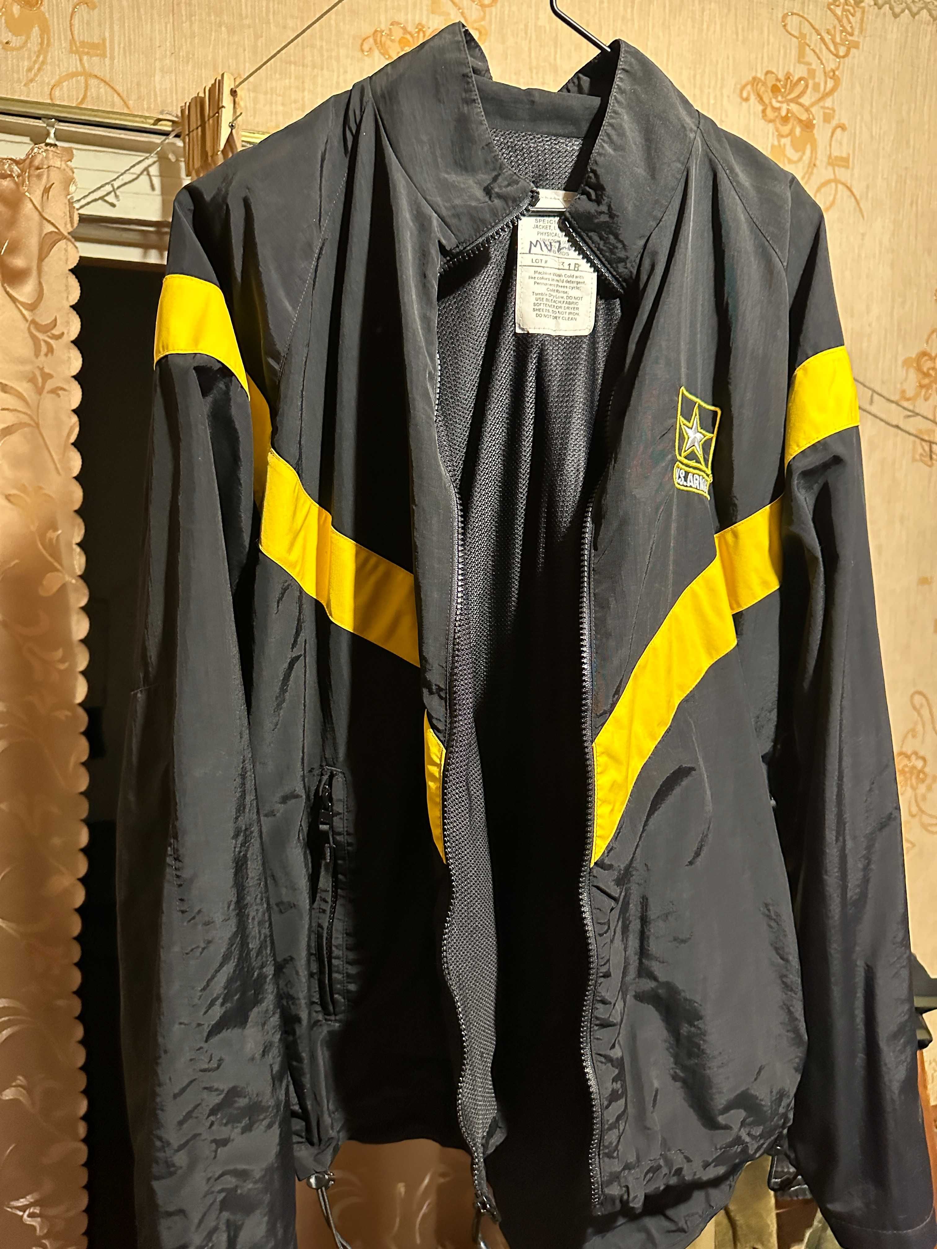 Тренувальна куртка армії США US ARMY APFU Physical Fitness PT Jacket