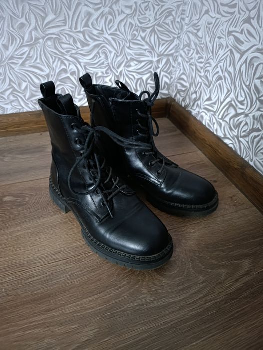 Ботінки 36р., 23,5см, шльопки..