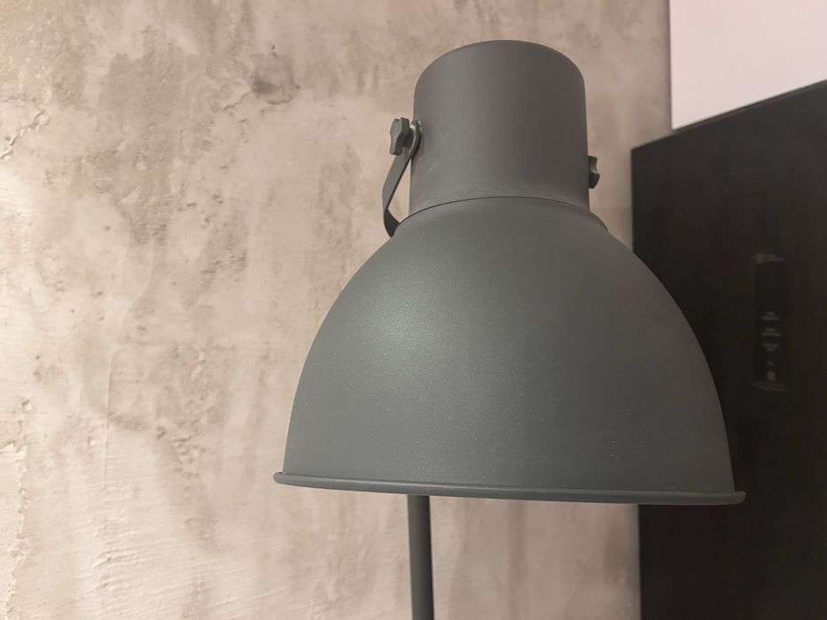 Ikea hektar lampa stojaca