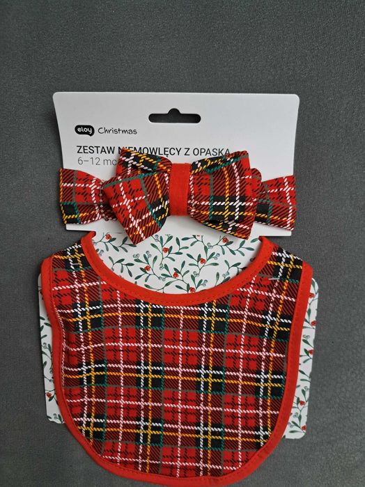 Śliniak opaska na święta czerwona w kratkę