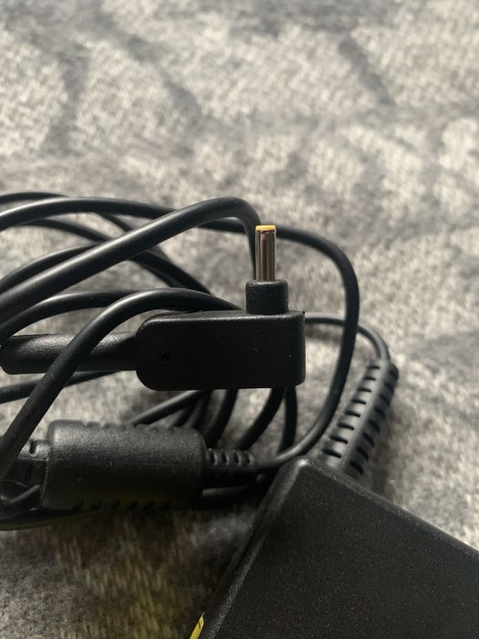 Блок живлення chicony ac adapter 100-240v 1.7 A
