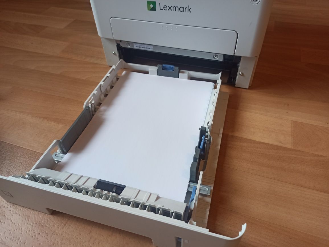 Лазерний принтер lexmark b2236dw