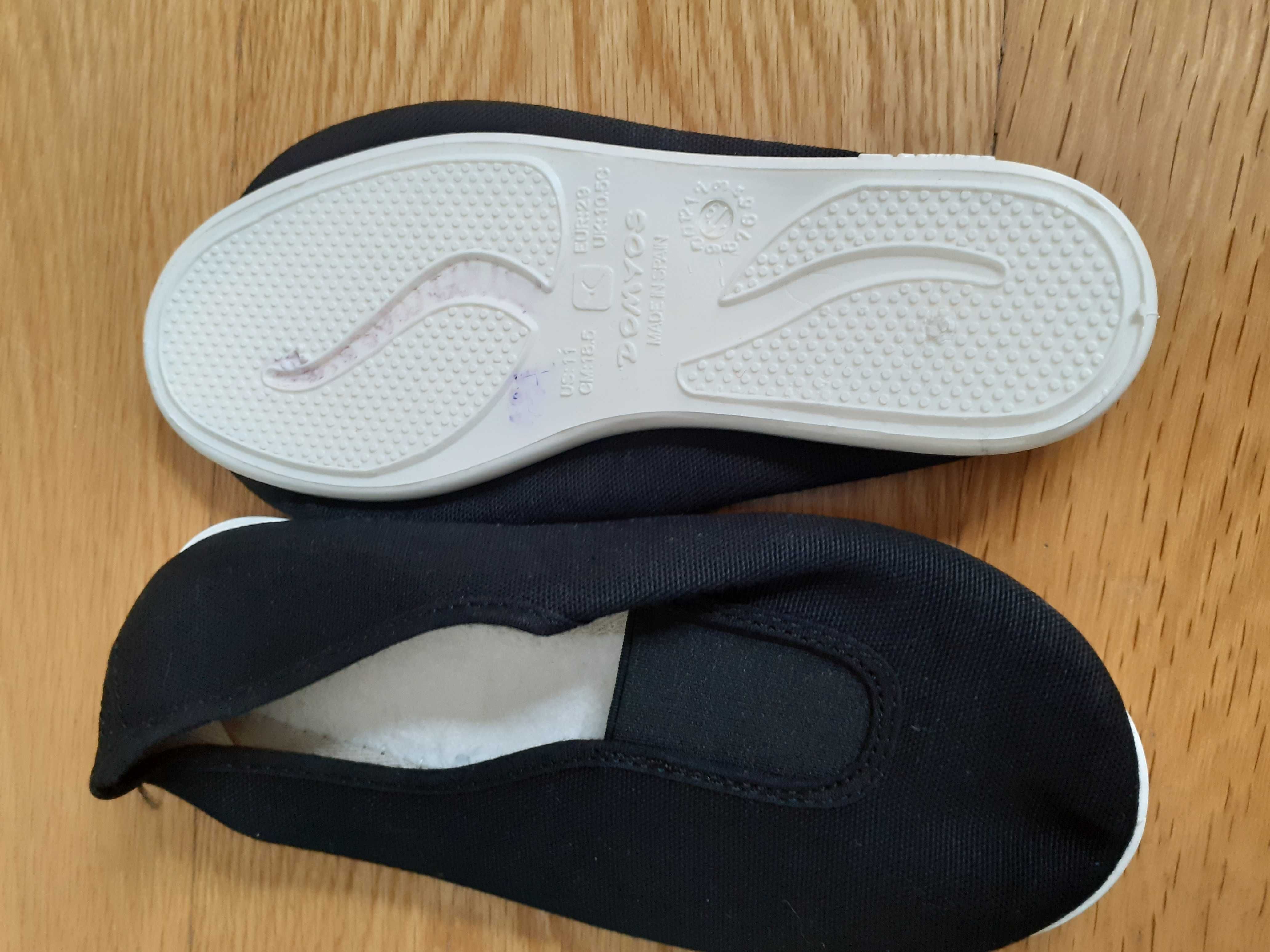 Botas e sapatos - 28, 29 e 30