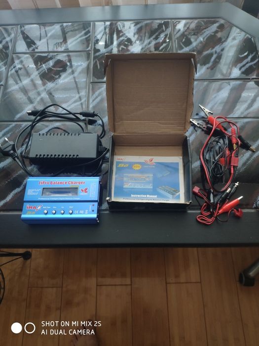 Зарядний  пристрій IMAX B6 80W 6A LiPo LiIon LiFe Pb NiCd з блоком жив