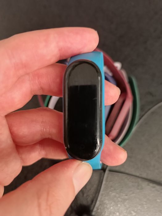 Xiaomi mi band 5 + 5 ремінців