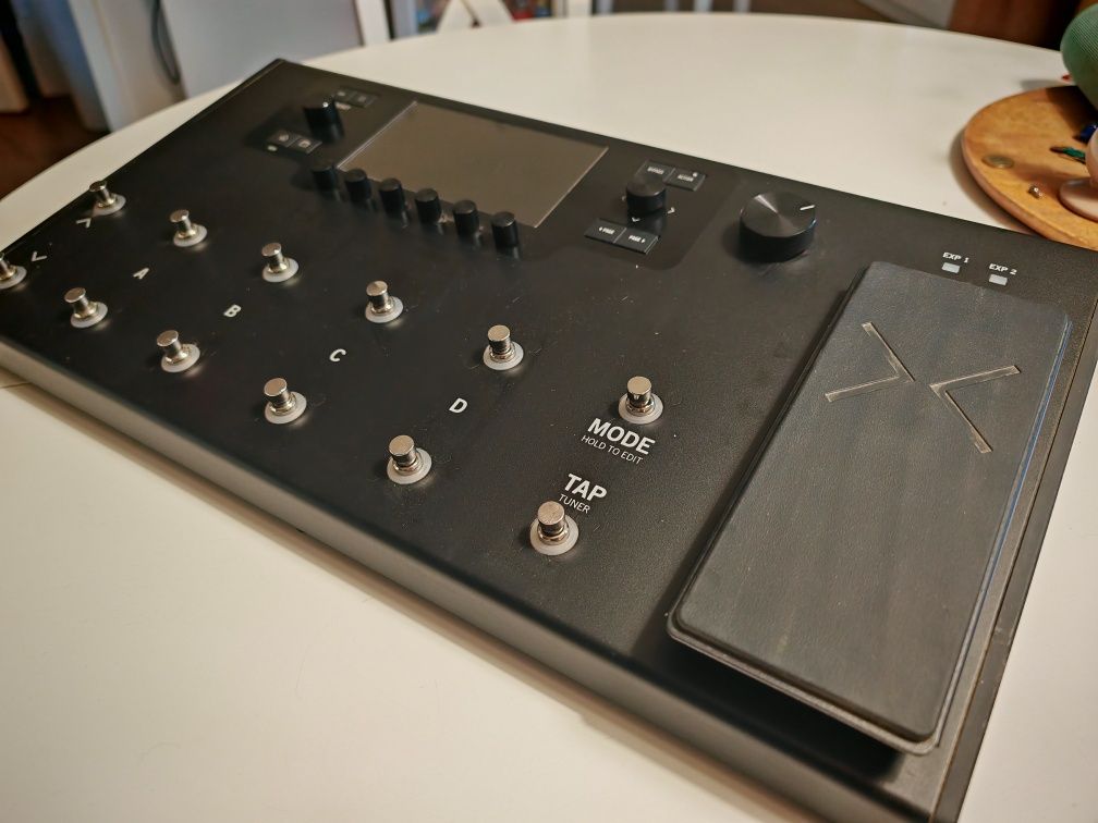 Line 6 - Helix Lt