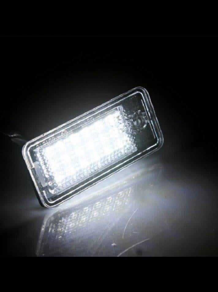 Luzes Matricula LED Audi A6Q7 A4 B7A4 B6 8E A3 S3 A8 S8 S6 RS4 Canbus