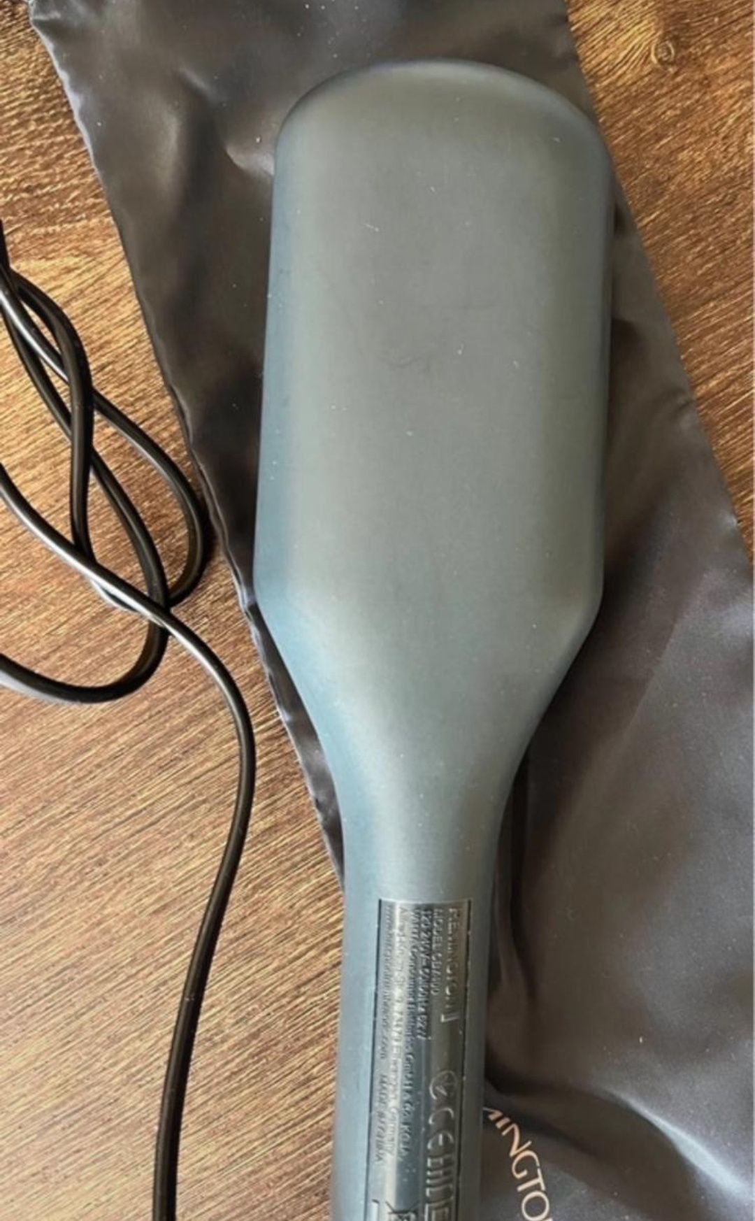 Szczotka prostująca Remington CB7400


 50zl