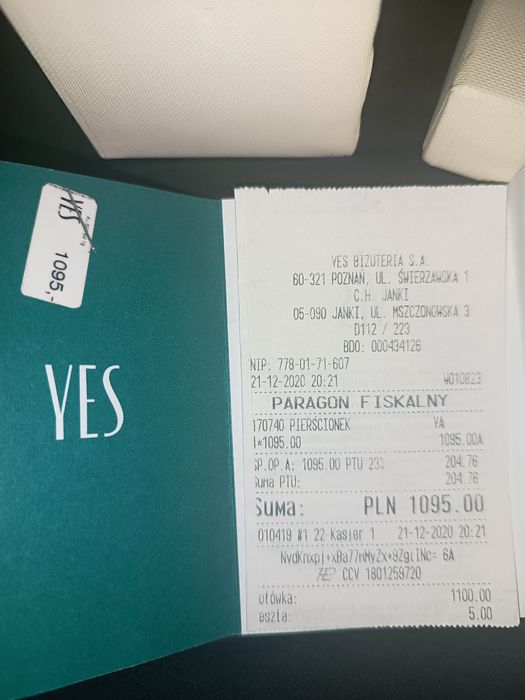 Złoty pierścionek roz 16 YES