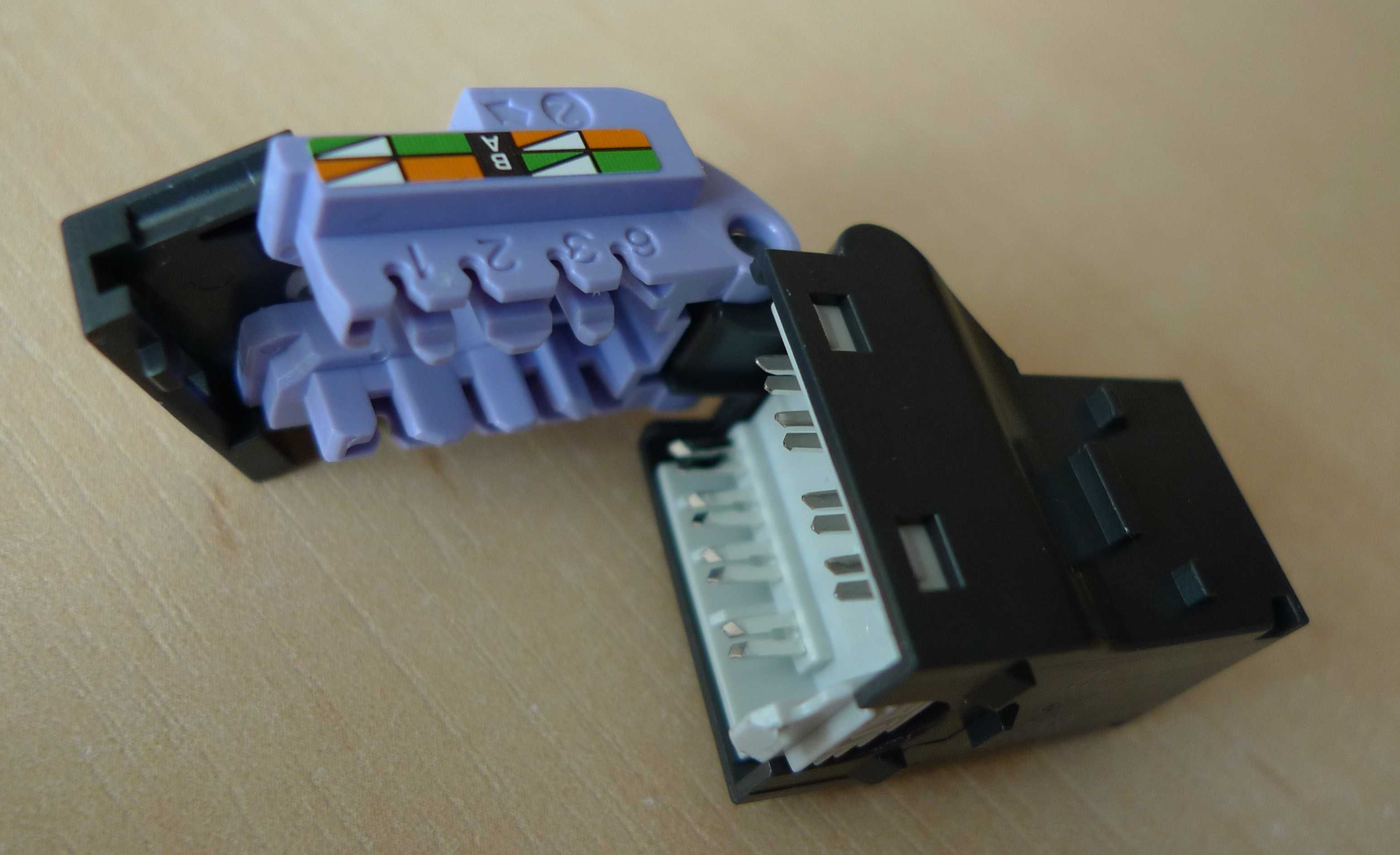 Złącze gniazdo RJ45 Schneider Electric cat6 nowe 10 szt.