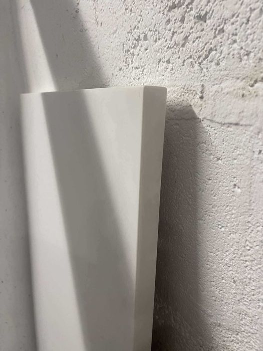 Bancada da cozinha de mármore branco