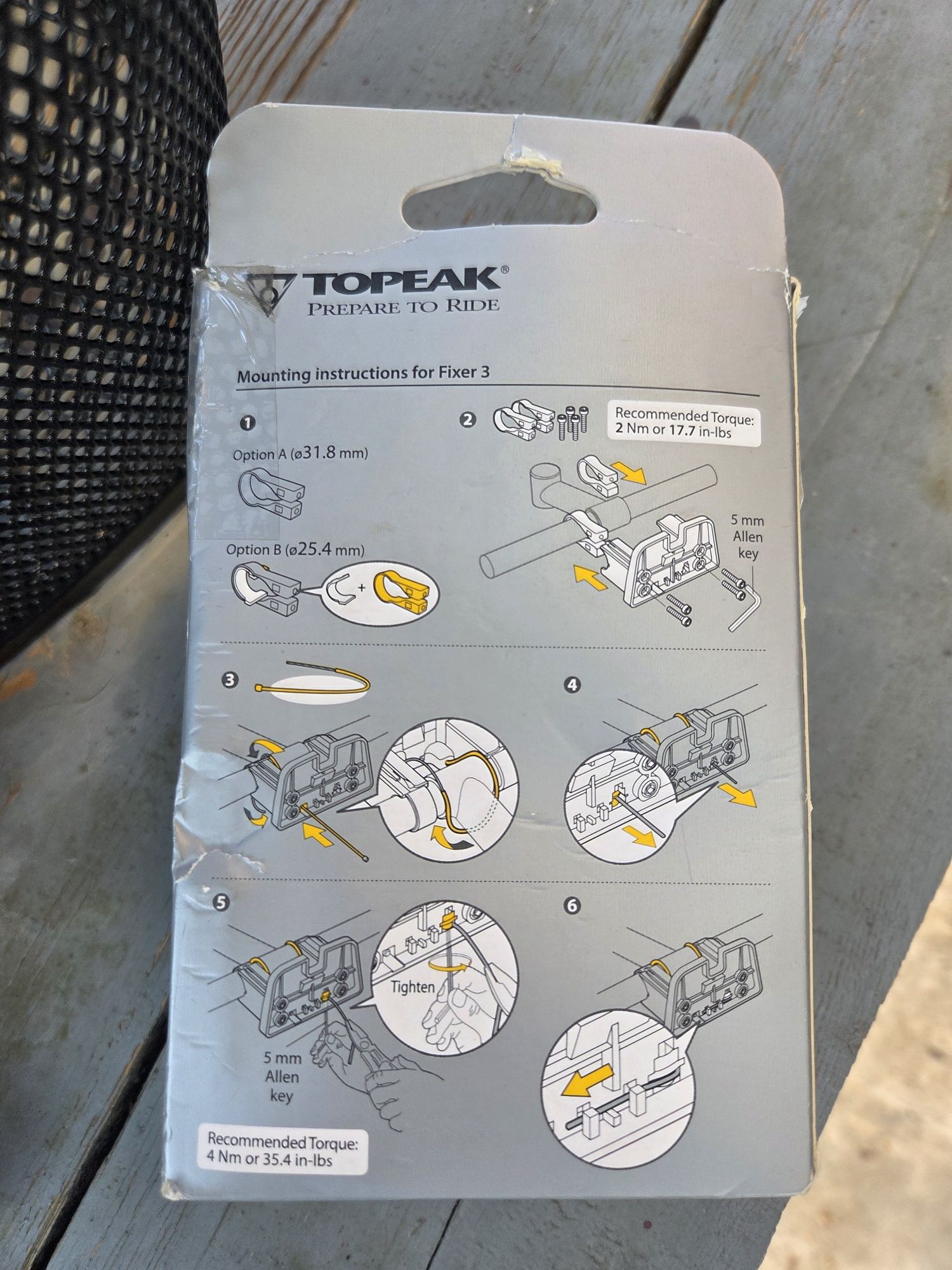 Продам корзинку для велосипеда с комплектом крепежа TOPEAK