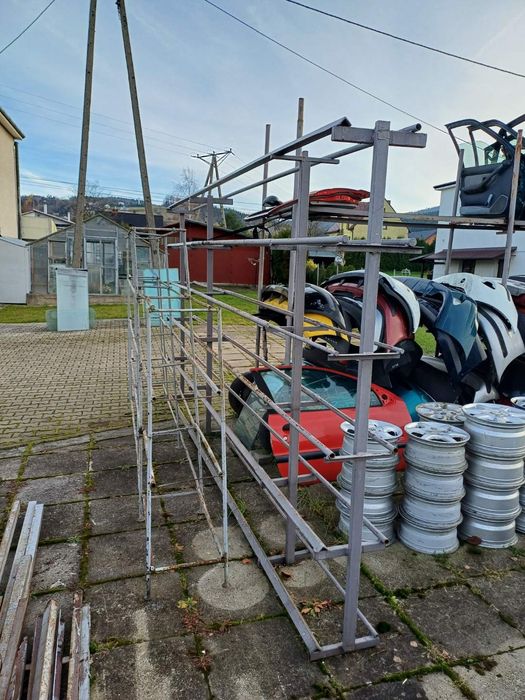 Regały na sprzedaż