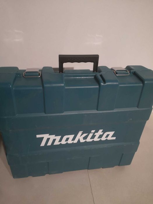 Gwoździarka do betonu Makita GN420c NOWA
