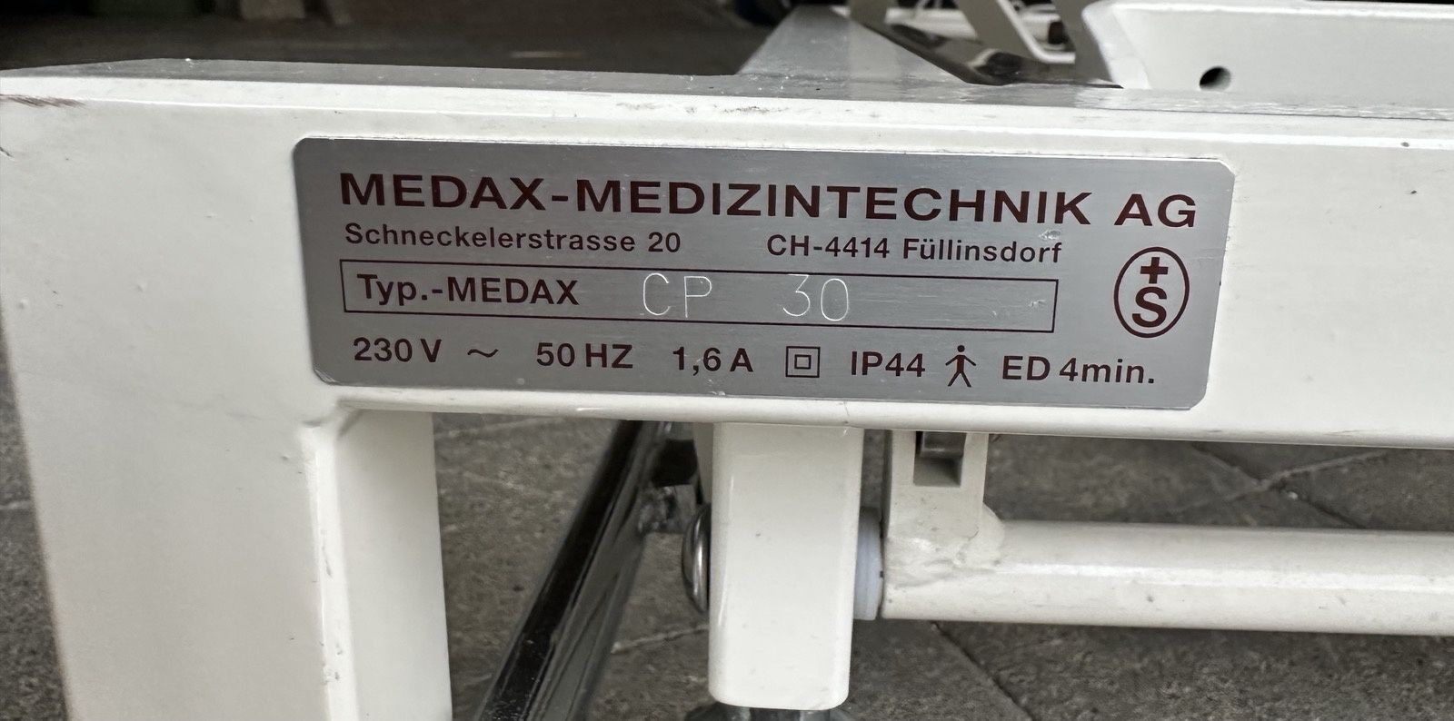 Кушетка MEDAX CP 30, гінекологічне/урологічне крісло  масажний стіл