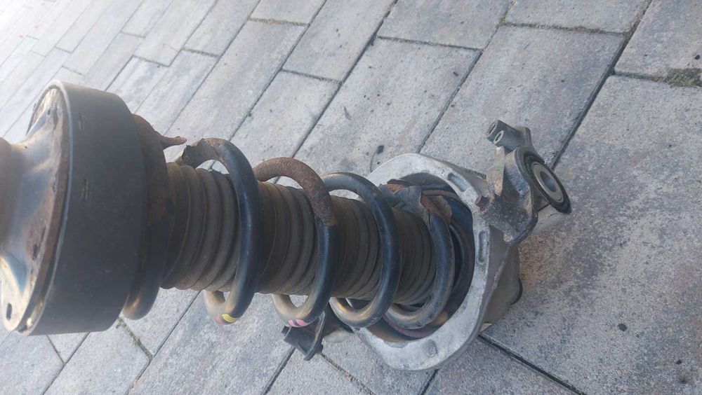 Стойки стойка пружина Фольксваген Тоурег Volkswagen Touareg NF