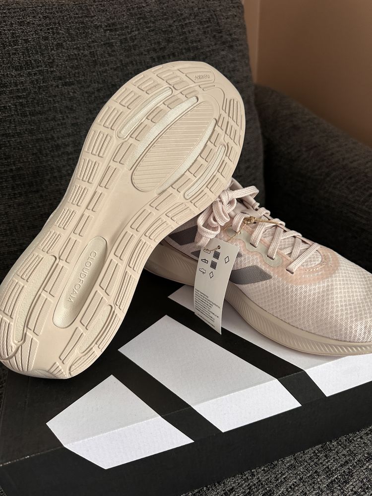 Adidas runfalcon 3, us 9,5, нові, оригінал