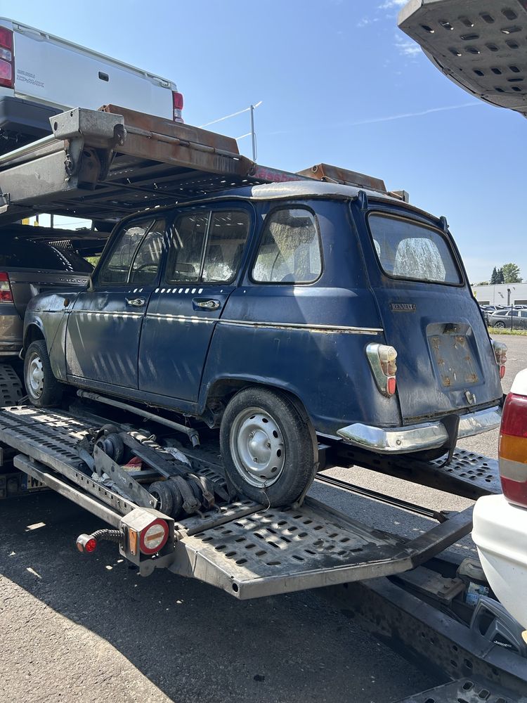 Renault 4 prosto z wloch