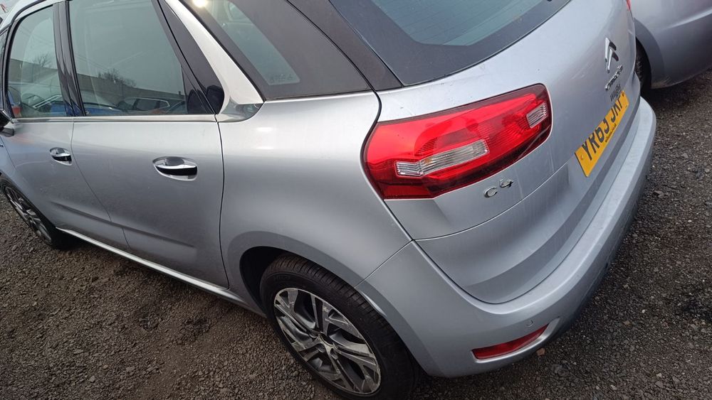 Авторозборка шрот запчастини Сітроен С4 Пікасо 2014-2019 1.6hdi