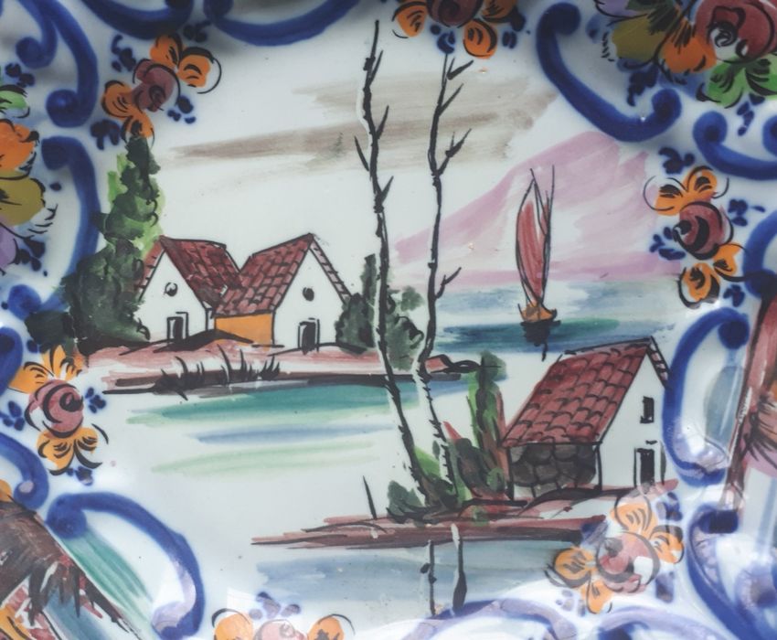 Prato decorativo cerâmica Alcobaça EPL  pintado à mão n. 334 anos 40