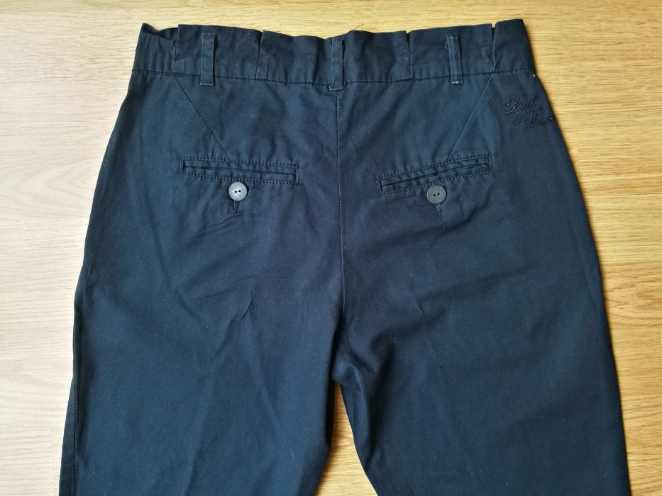 Spodnie materiałowe marchewy Pull&Bear granatowe baggy