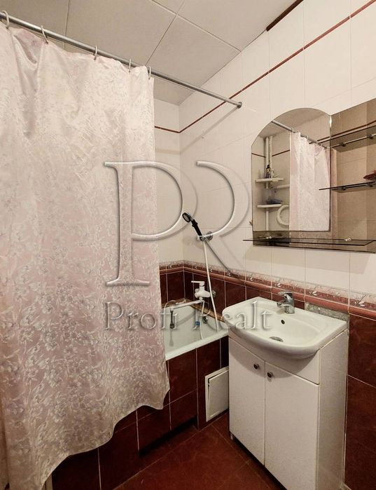 Продаж 2 кімн. квартири/Центр/Чорновола/Дмитрівська/Річкова3
